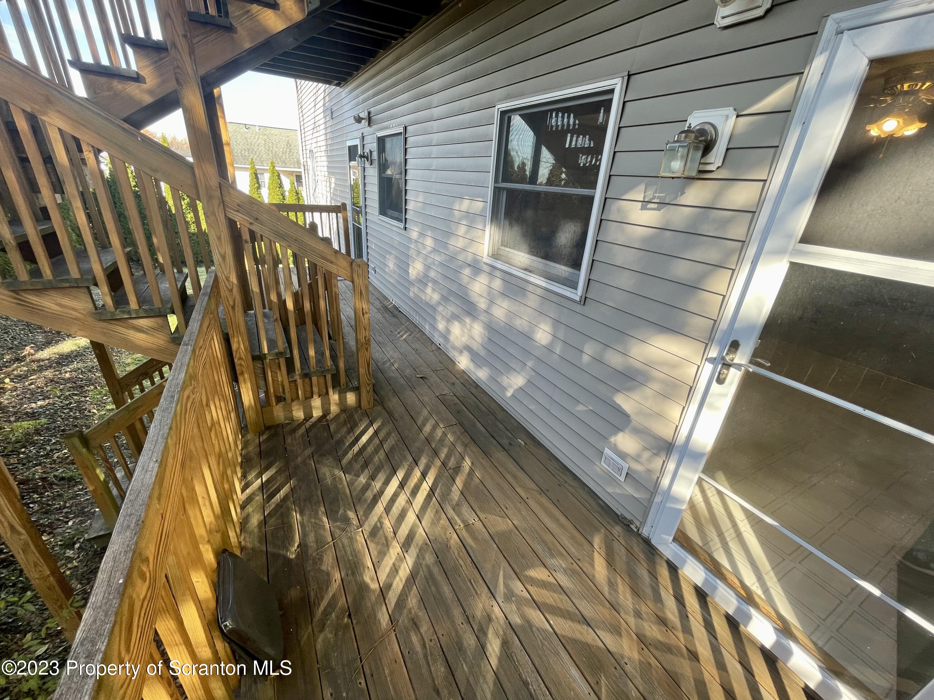 131 Smith Street, Unit A4 Dunmore, PA 18512 - Photo 3 of 12 a view of entryway
