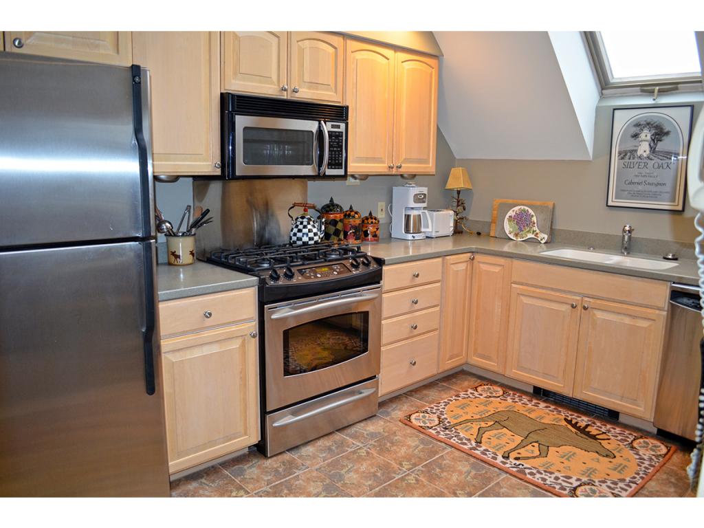 24 Ledgewood Road, Unit B6/B4 Ludlow, VT 05149 - Photo 12 of 29 Gallery Image 12
