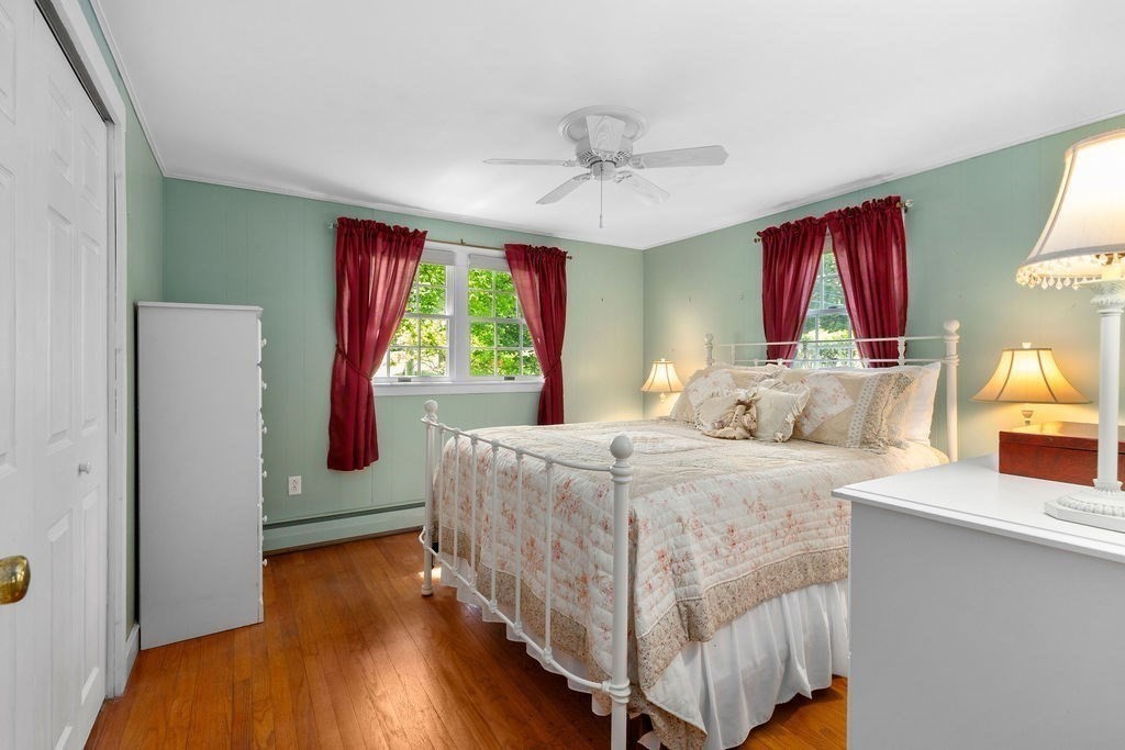 15 Clark Road Bourne, MA 02562 - Photo 17 of 41