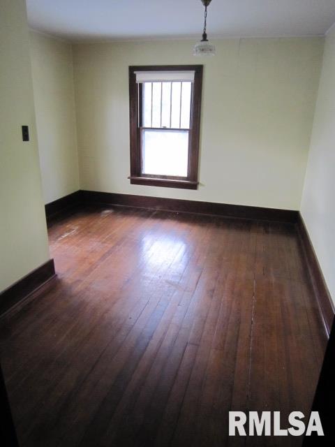 2529 North 3rd Street Clinton, IA 52732 - Photo 7 of 9 Gallery Image 7