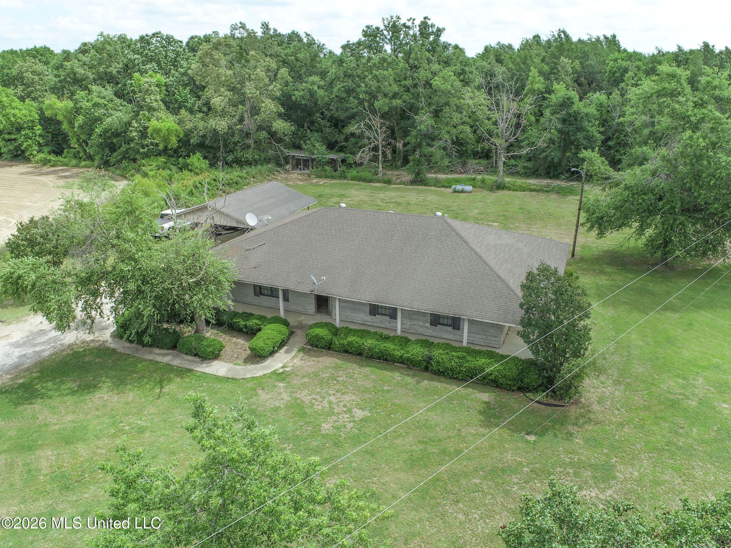 2336 Dummyline Road Batesville, MS 38606 - Photo 16 of 86 2tndlhs8