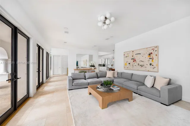 $4,599,000 | 7430 Southwest 66th Street, Miami, FL 33143
