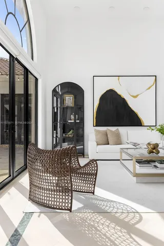 $4,599,000 | 7430 Southwest 66th Street, Miami, FL 33143