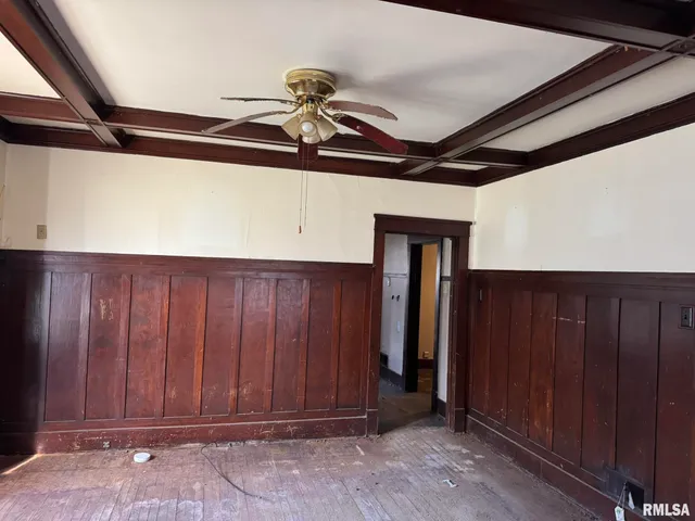 $30,000 | 962 East Broadway, Centralia, IL 62801