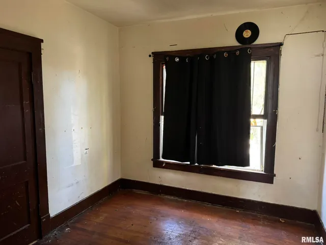 $30,000 | 962 East Broadway, Centralia, IL 62801