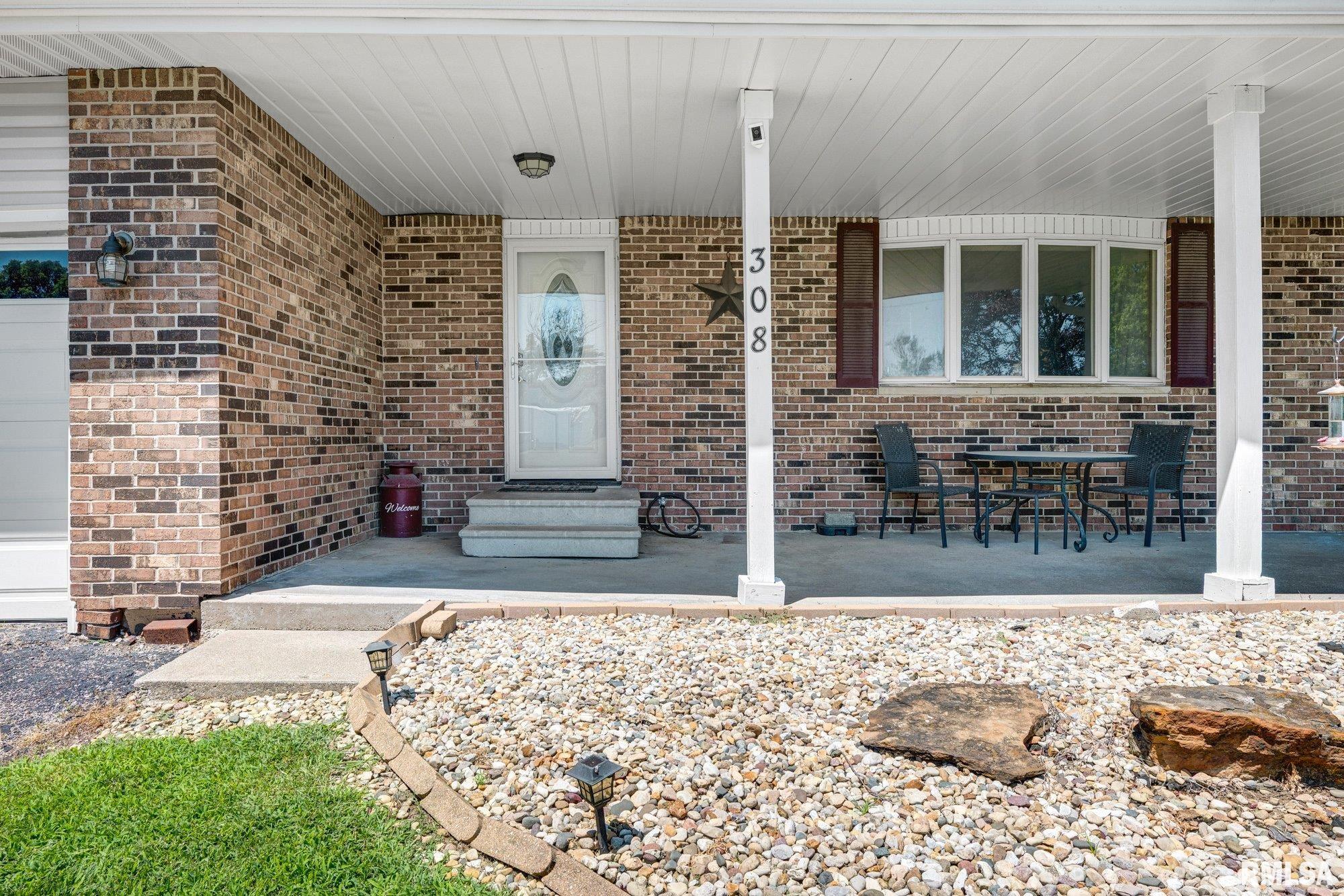 308 North Main Street Henderson, IL 61439 - Photo 3 of 43