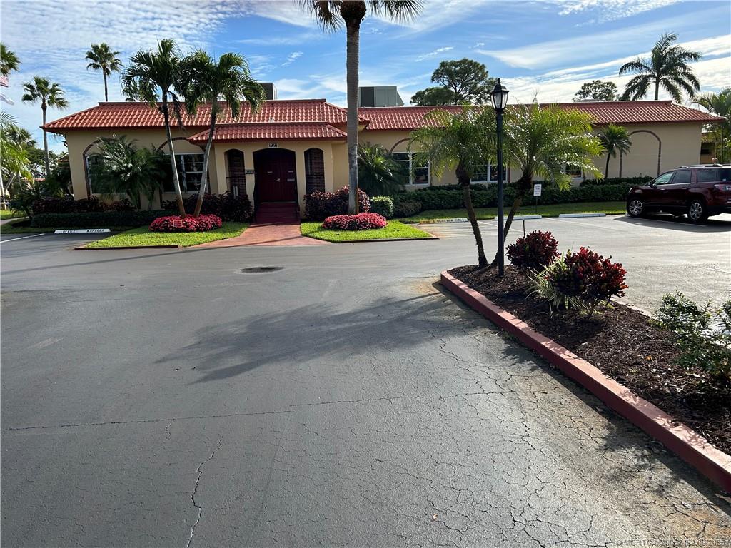1903 Southwest Palm City Road, Unit H Stuart, FL 34994 - Photo 25 of 31 a view of outdoor space yard and patio