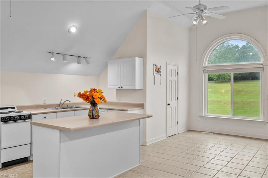 6770 Brookbank Road Summerfield, NC 27358 - Photo 36 of 40