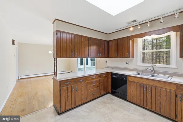$950,000 | 2201 Knox Avenue, Reisterstown, MD 21136