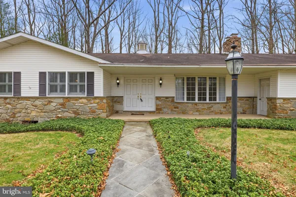 $950,000 | 2201 Knox Avenue, Reisterstown, MD 21136