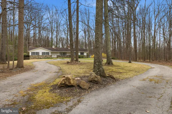 $950,000 | 2201 Knox Avenue, Reisterstown, MD 21136