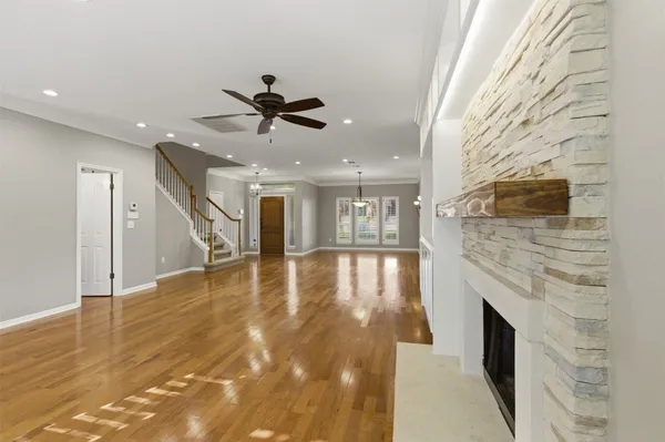 $875,000 | 5813 Miramonte Drive, Austin, TX 78759