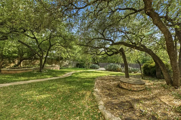 $875,000 | 5813 Miramonte Drive, Austin, TX 78759