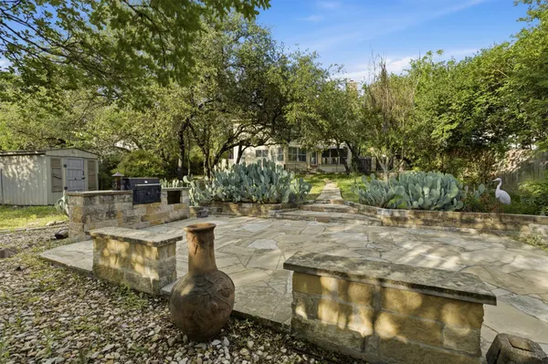 $875,000 | 5813 Miramonte Drive, Austin, TX 78759