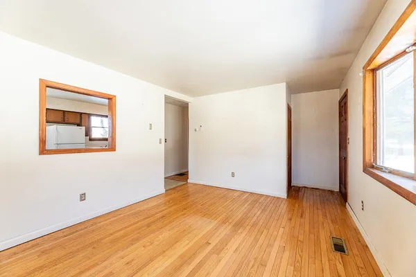 $275,000 | 117 Beechwood Street, Thomaston, ME 04861