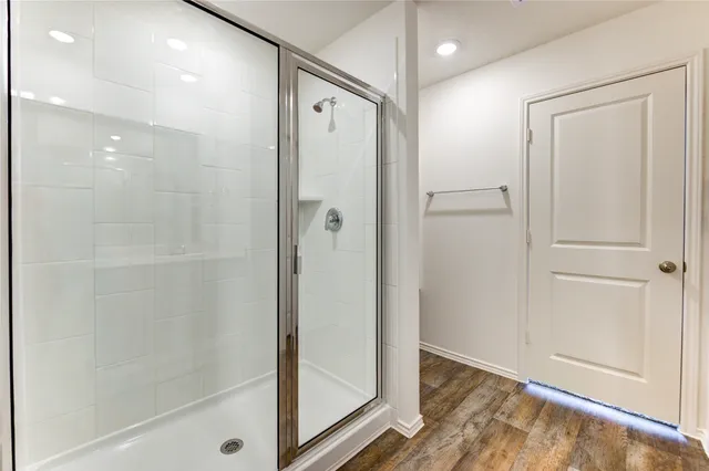 $1,975 | 30507 Carter Cove, Fulshear, TX 77423