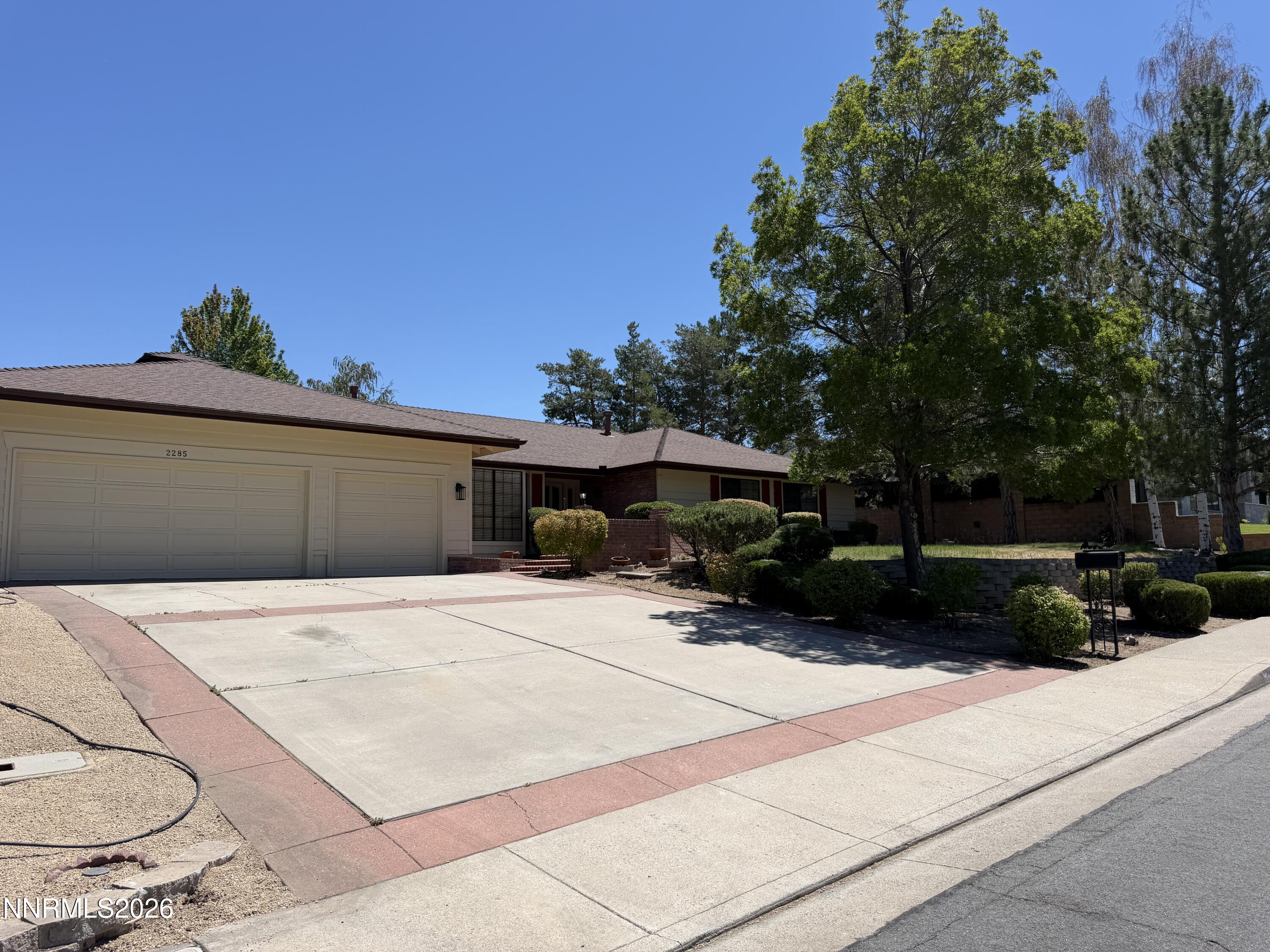 2285 Hedgewood Drive Reno, NV 89509 - Photo 36 of 53 IMG_1504