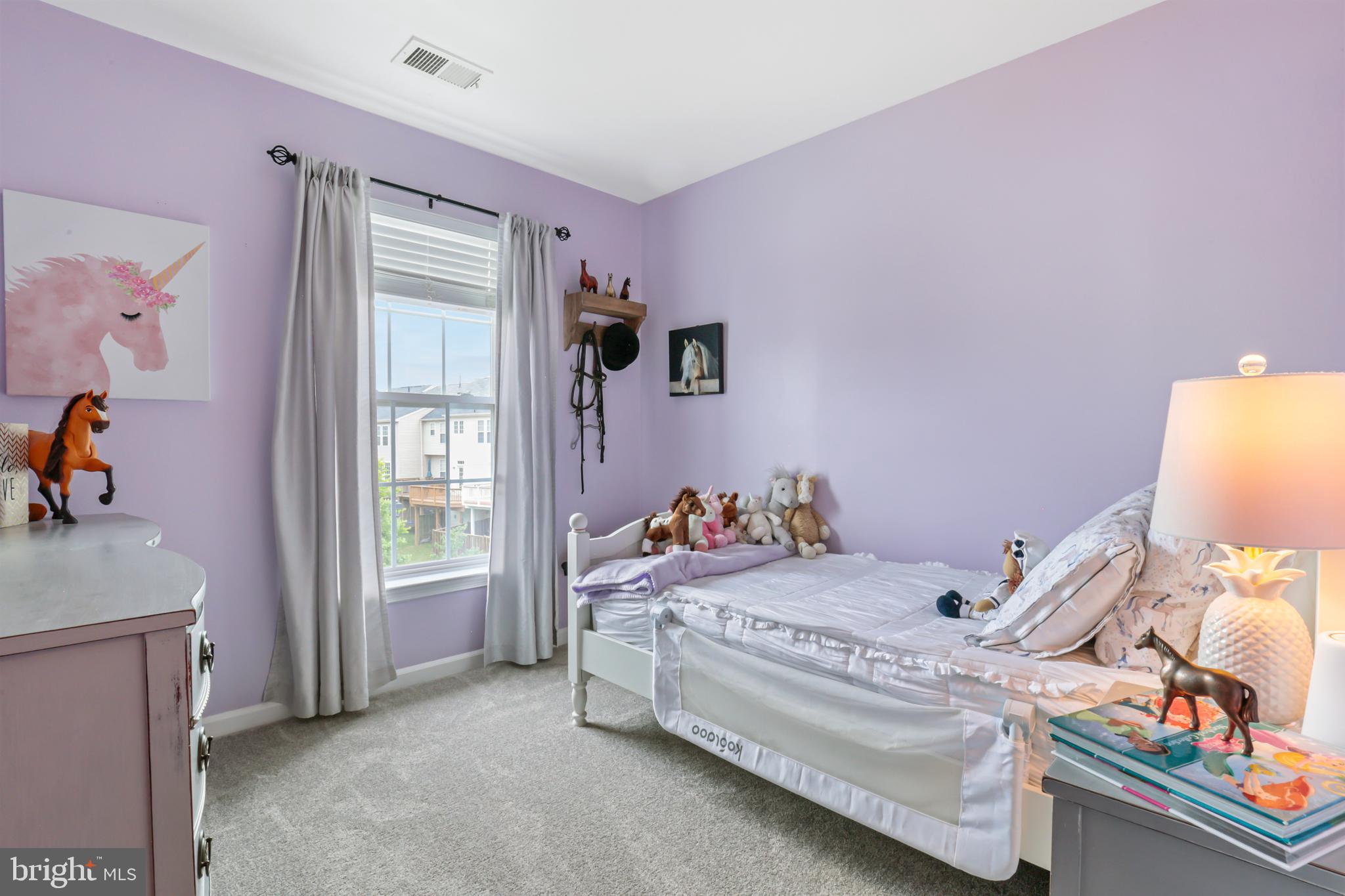 25286 Gothic Square Chantilly, VA 20152 - Photo 25 of 32 ~Darling Bedroom for the Princess of the House~