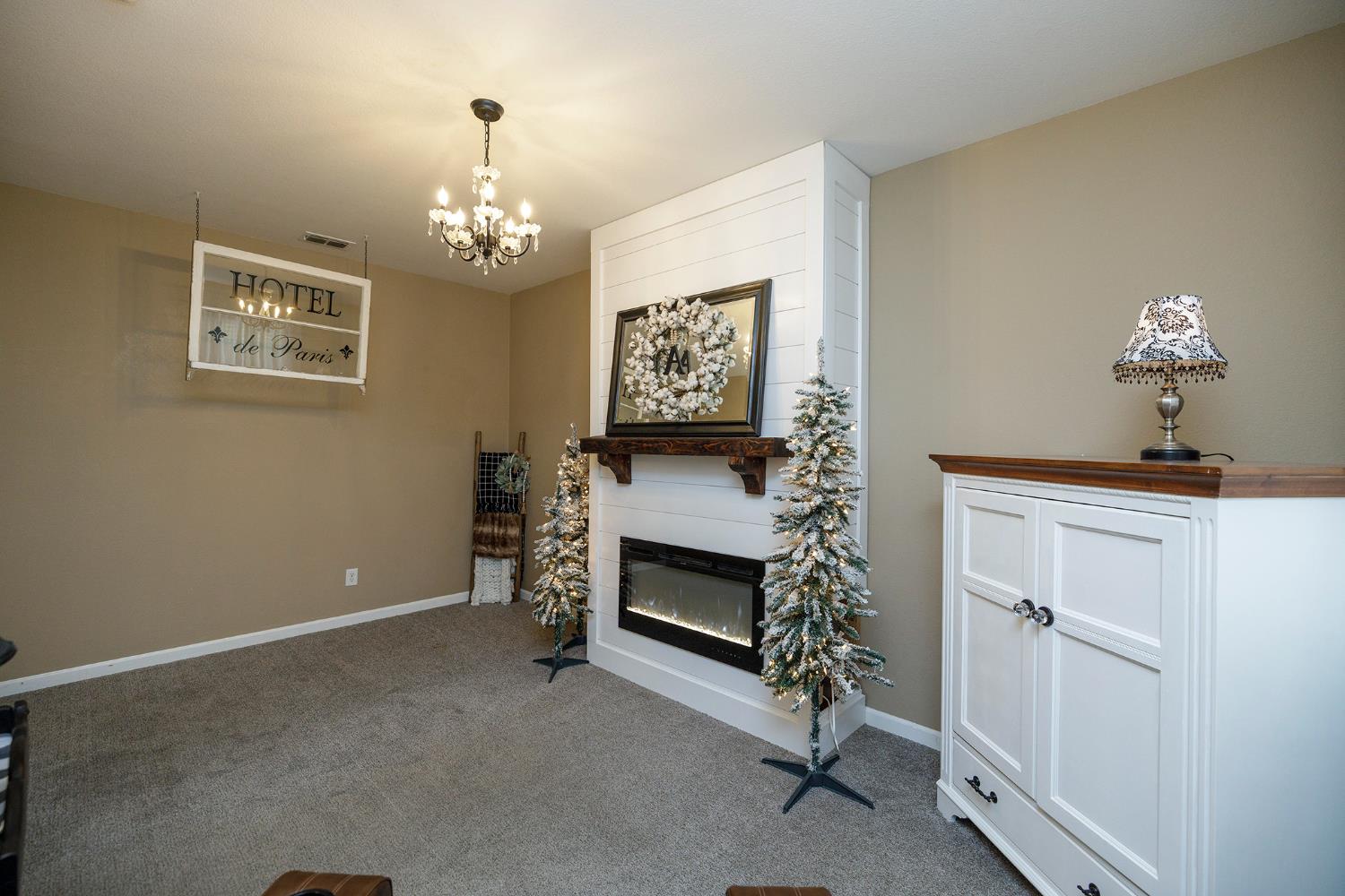 2101 Huxley Way Modesto, CA 95356 - Photo 23 of 50