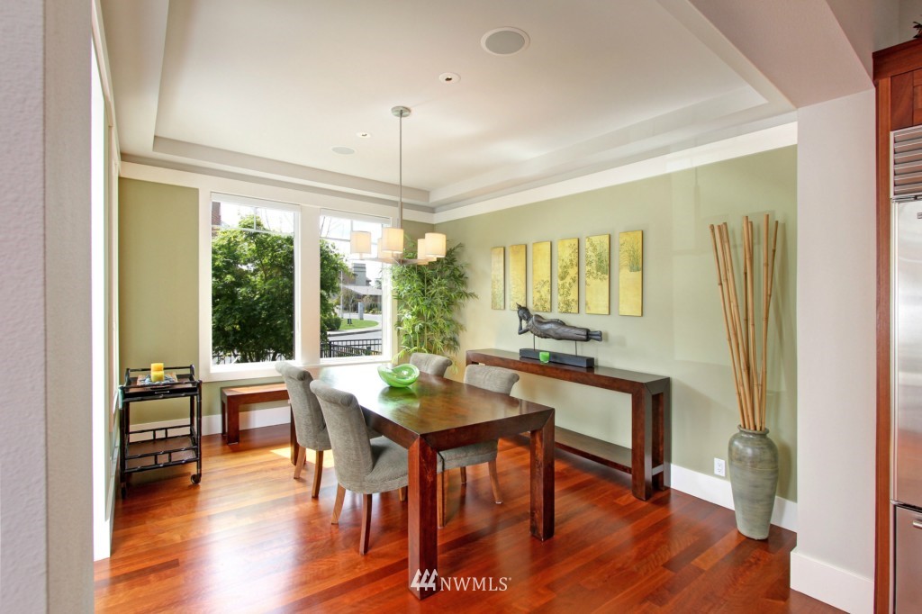 1006 North 42nd Place Renton, WA 98056 - Photo 5 of 25