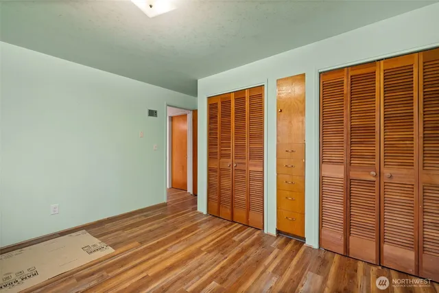 $1,950,000 | 16051 Southeast 16th Street, Bellevue, WA 98008