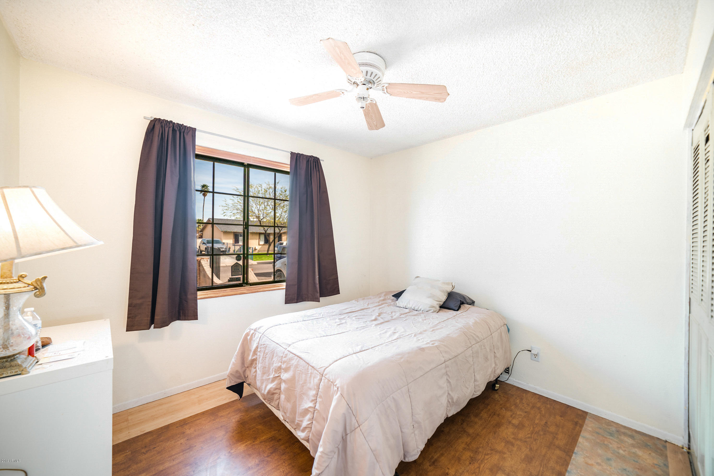4635 East Wayland Road Phoenix, AZ 85040 - Photo 10 of 30 Bedroom 2