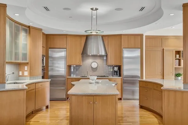 $3,299,000 | 120 Seaver Street, Unit C102, Brookline, MA 02445
