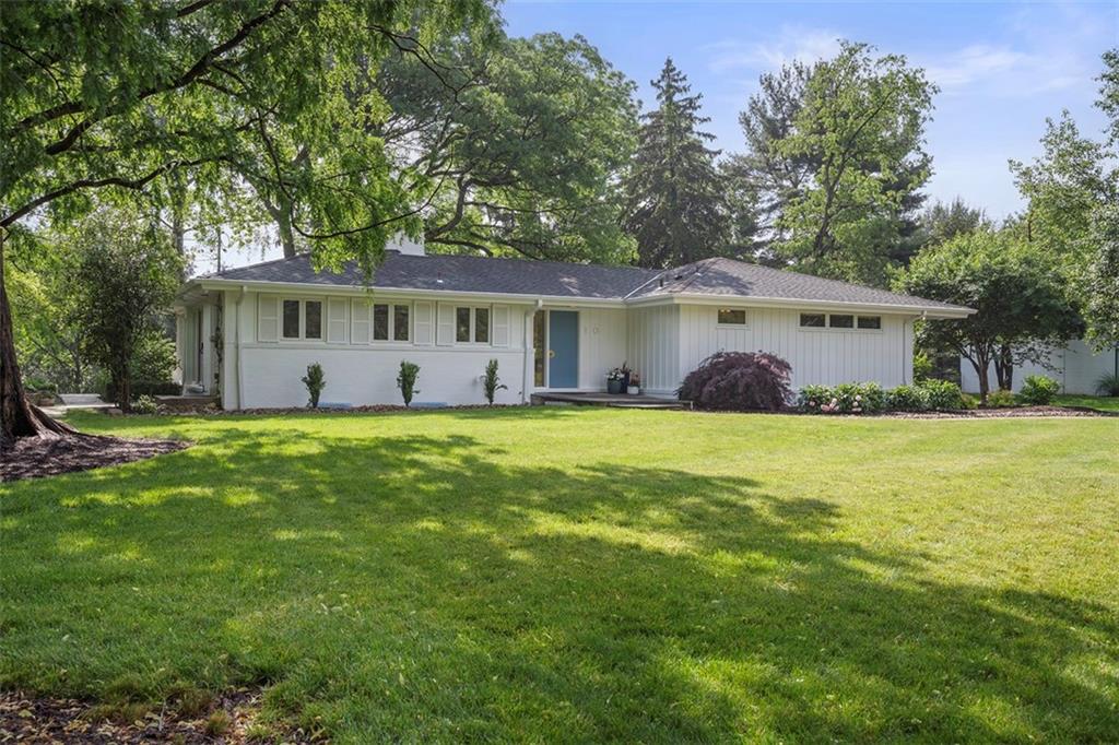 10 Old Farm Road Carnegie, PA 15106 - Photo 2 of 50 Gallery Image 2