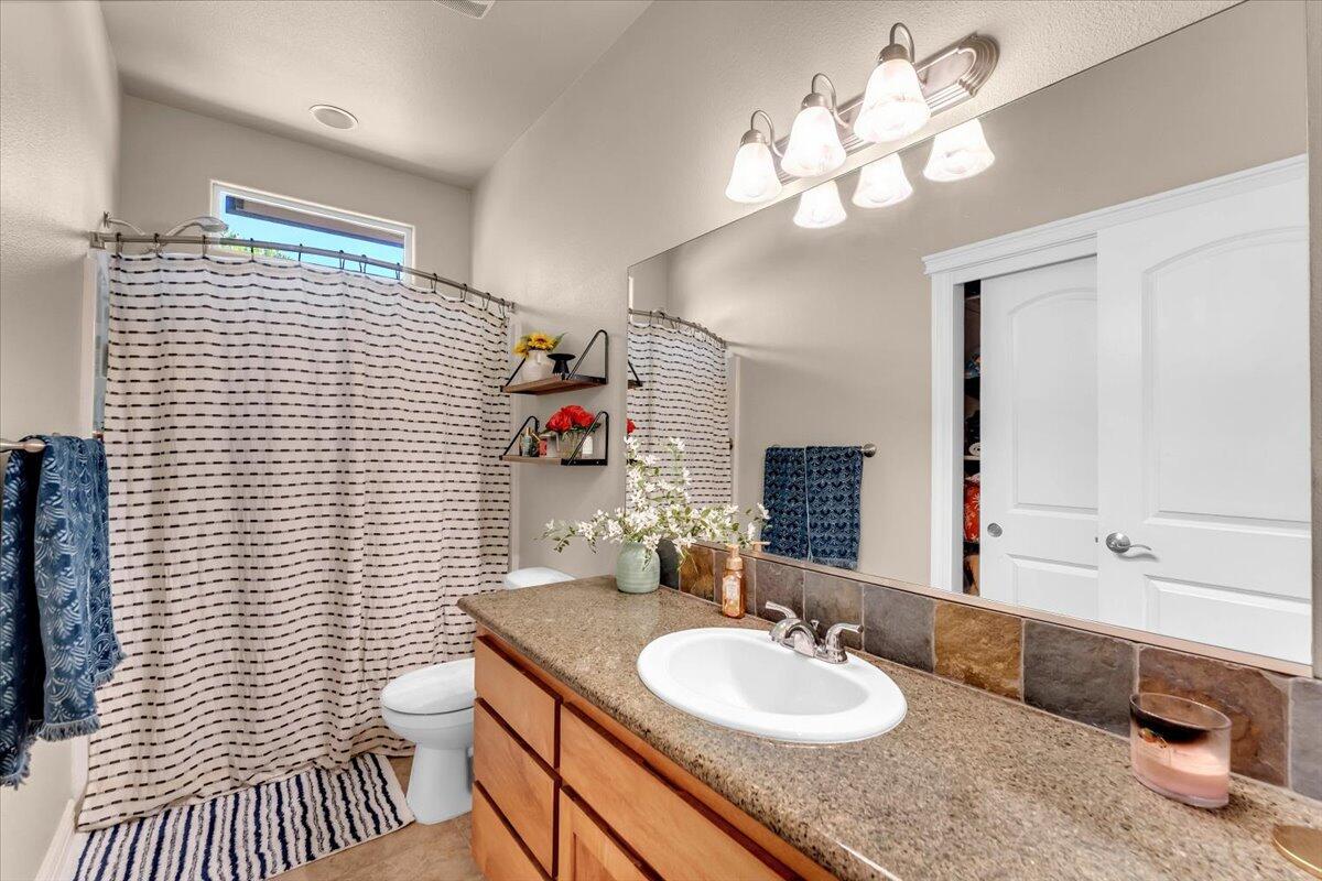 604 Durango Way Redding, CA 96003 - Photo 29 of 55 25-604 Durango Way - I-21