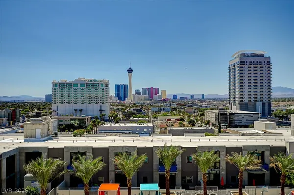 $2,700 | 353 East Bonneville Avenue, Unit 569, Las Vegas, NV 89101