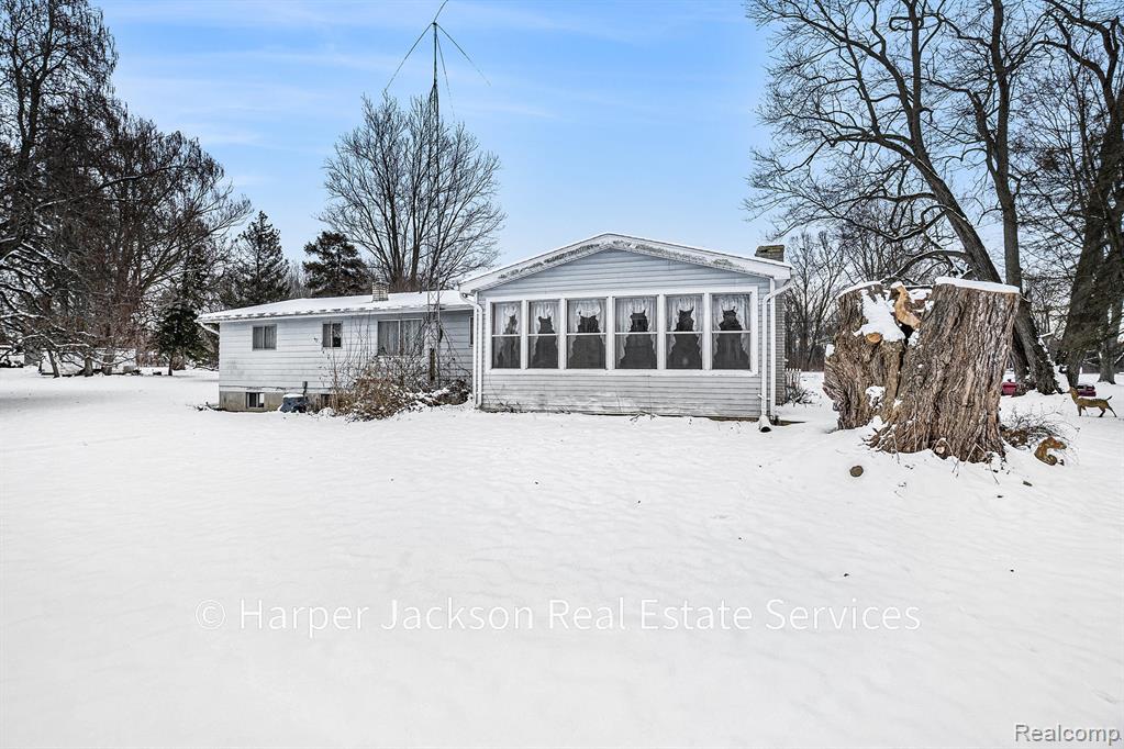11637 Lansing Road Durand, MI 48429 - Photo 27 of 43 Gallery Image 27