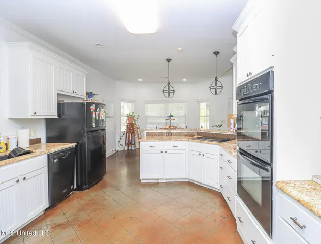 $525,000 | 2230 Wildwood Drive, Florence, MS 39073