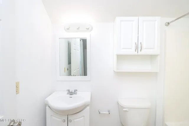 $525,000 | 2230 Wildwood Drive, Florence, MS 39073