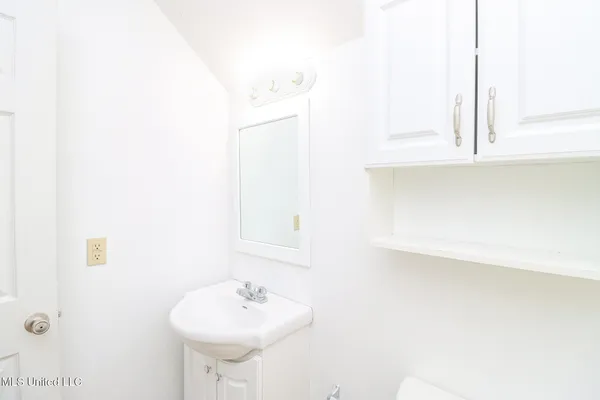 $525,000 | 2230 Wildwood Drive, Florence, MS 39073