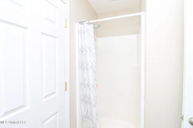 $525,000 | 2230 Wildwood Drive, Florence, MS 39073