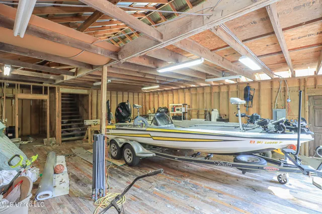 $525,000 | 2230 Wildwood Drive, Florence, MS 39073