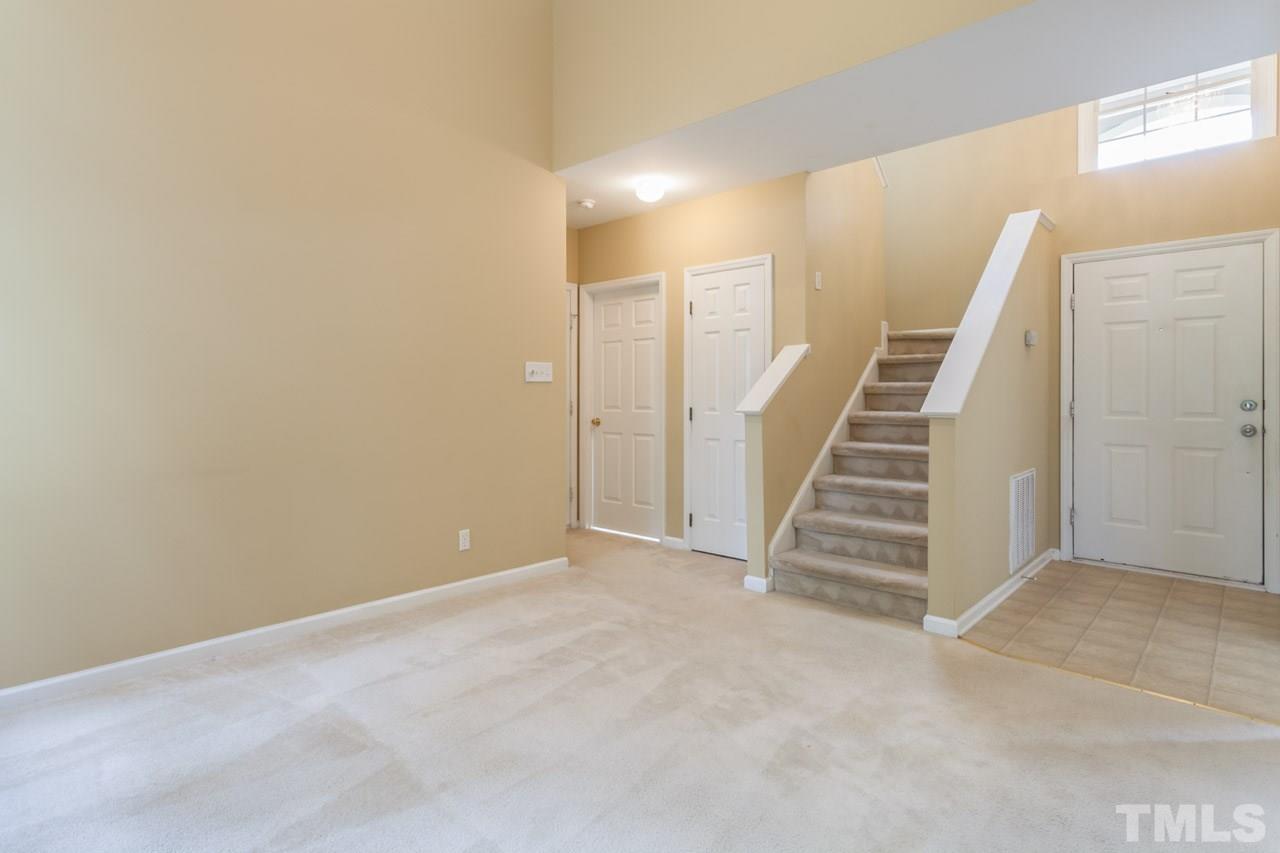 5217 Ryegrass Court Raleigh, NC 27610 - Photo 13 of 25 Gallery Image 13