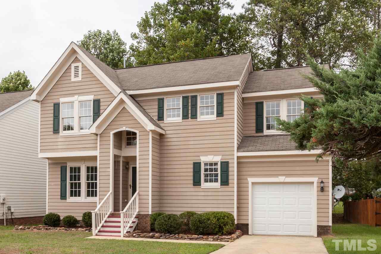 5217 Ryegrass Court Raleigh, NC 27610 - Photo 2 of 25 Gallery Image 2