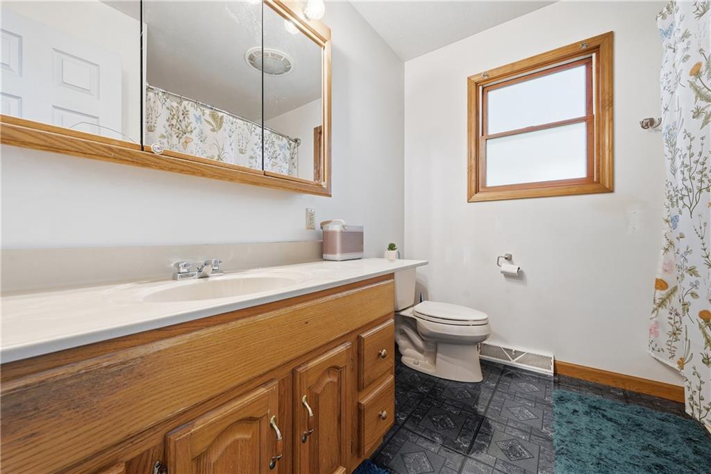 5339 Colonial Avenue Butler, PA 16001 - Photo 26 of 43 Gallery Image 26