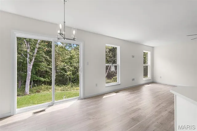 $310,983 | 726 Courtshire Crossing, Truesdale, MO 63380