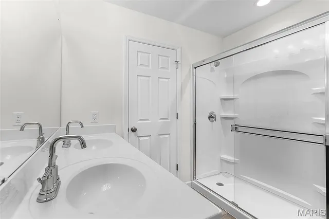 $310,983 | 726 Courtshire Crossing, Truesdale, MO 63380