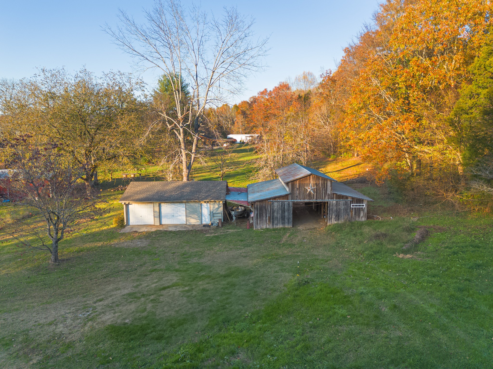 2115 Rock Springs Road Columbia, TN 38401 - Photo 35 of 44 a front view of a house with a yard