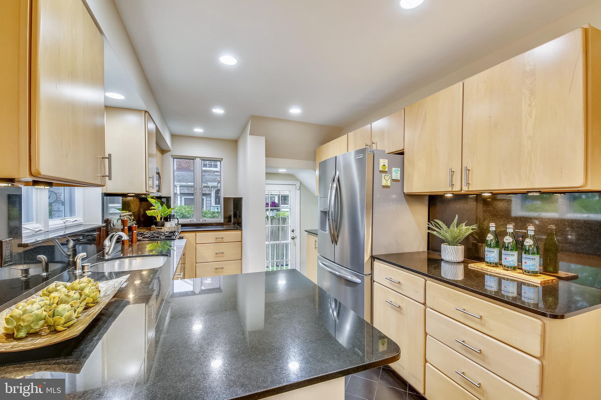 2712 Plyers Mill Road Silver Spring, MD 20902 - Photo 7 of 47 Gallery Image 7