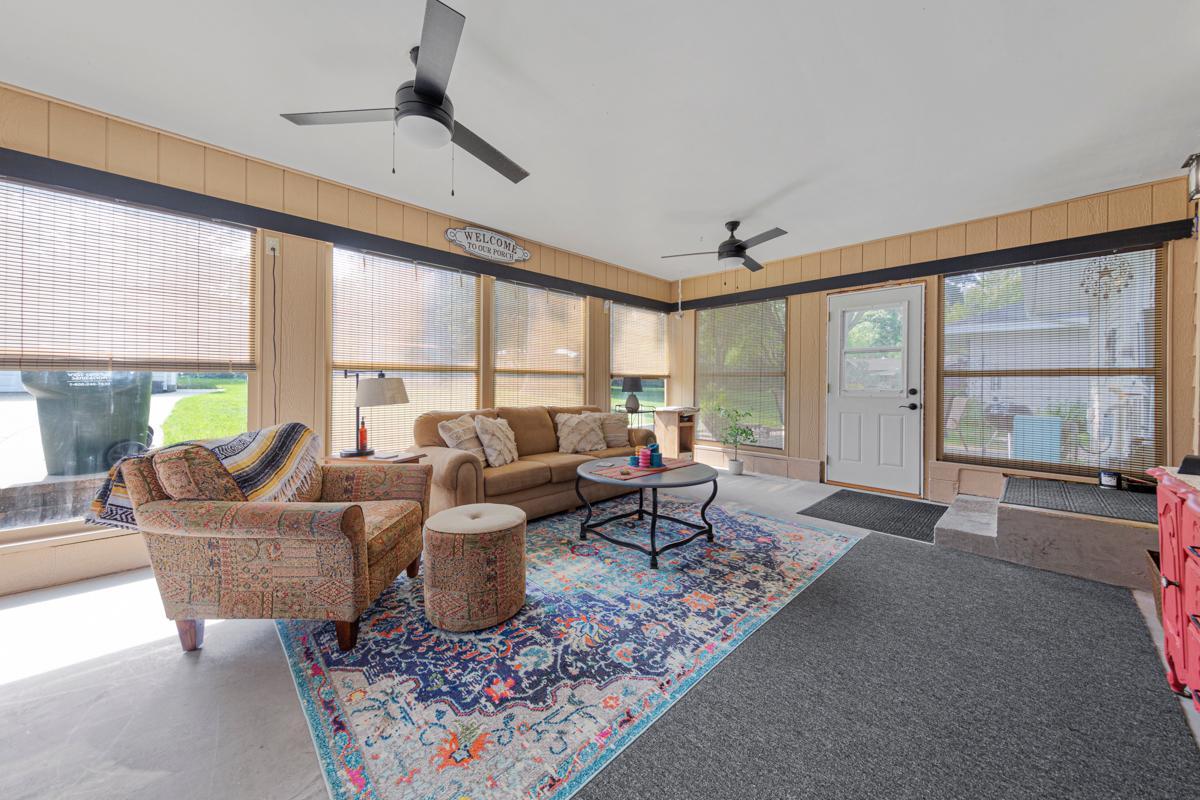 710 Upper Johnson Circle St. Peter, MN 56082 - Photo 25 of 34