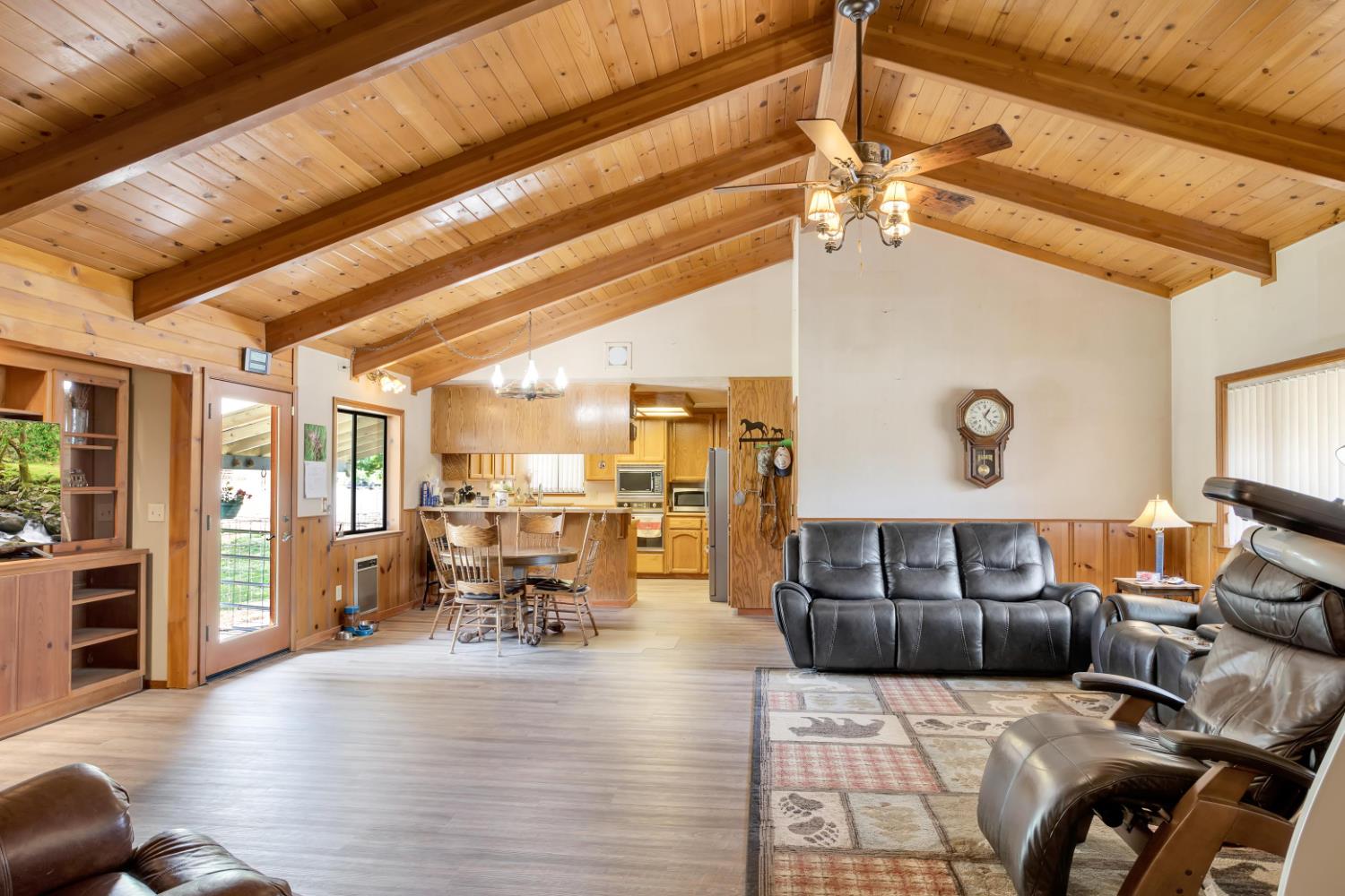 22025 Ferretti Road Groveland, CA 95321 - Photo 8 of 92 Open, spacious Great Room