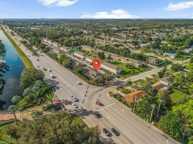 $195,000 | 3325 Airport Road, Unit U4, Naples, FL 34105