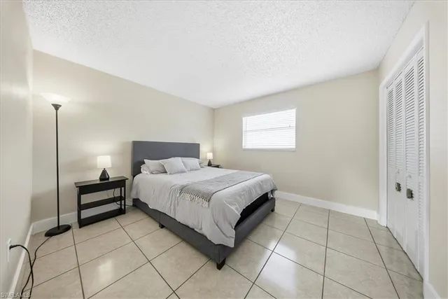 $195,000 | 3325 Airport Road, Unit U4, Naples, FL 34105