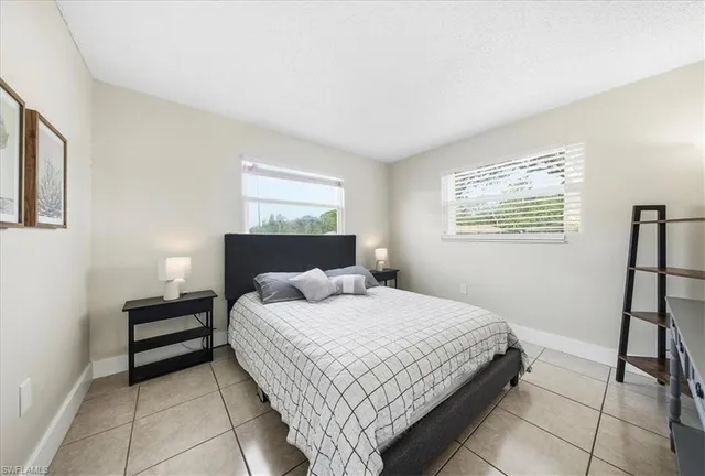 $195,000 | 3325 Airport Road, Unit U4, Naples, FL 34105