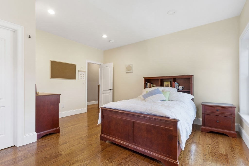 6 Pinewood Road Needham, MA 02492 - Photo 20 of 36