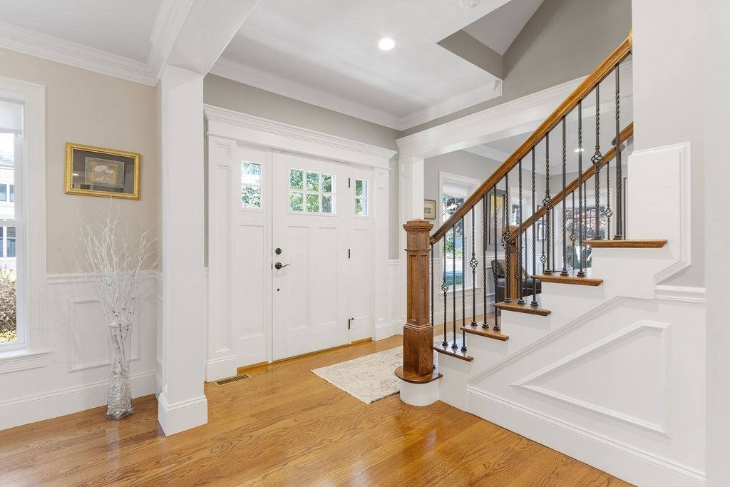 6 Pinewood Road Needham, MA 02492 - Photo 2 of 36